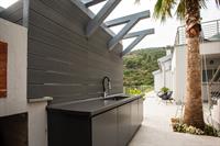 Outdoor kitchen