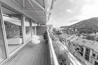 Newly built accommodation with swimming pool and spa